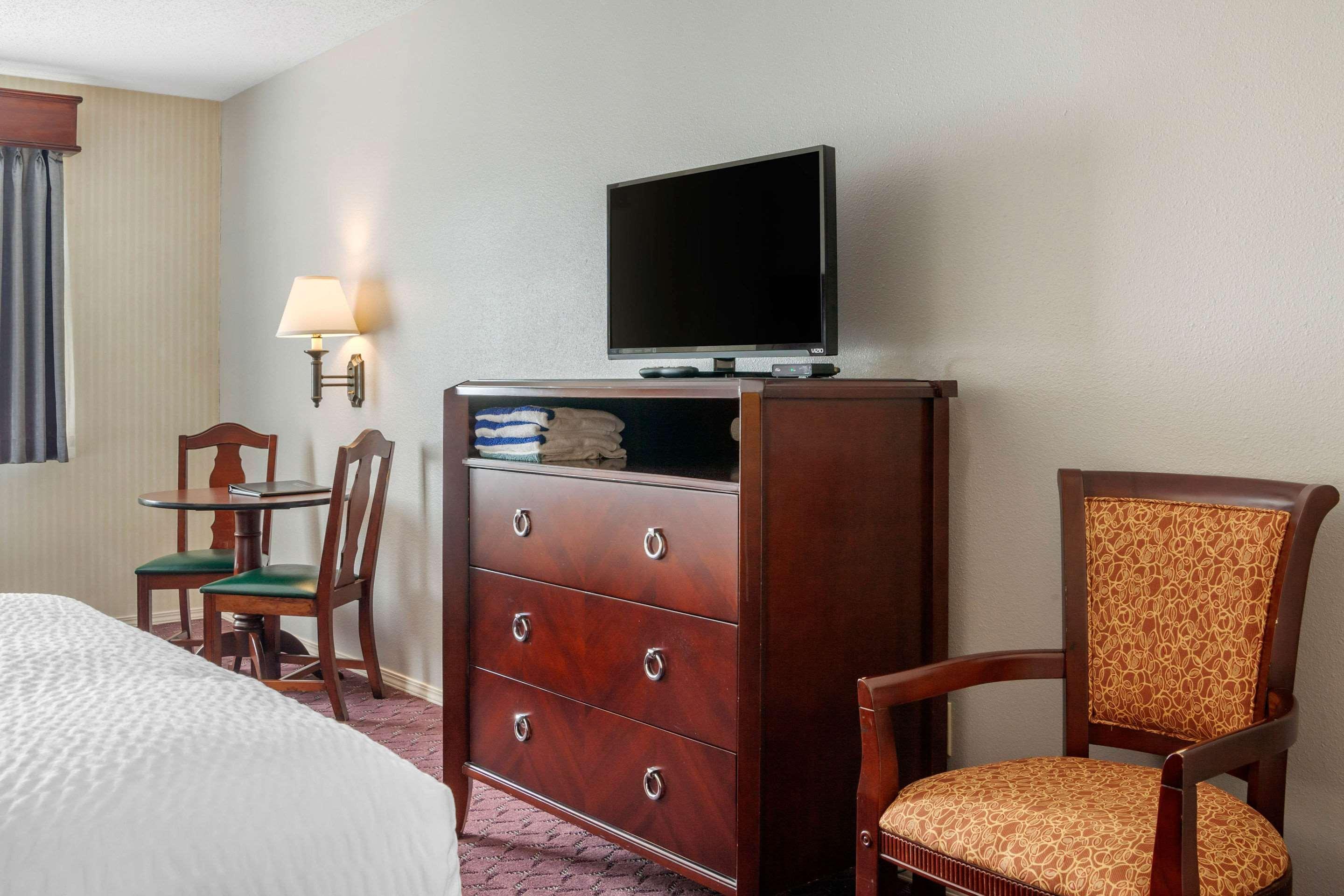 The Wisconsin Hotel & Conference Center Lake Delton Extérieur photo