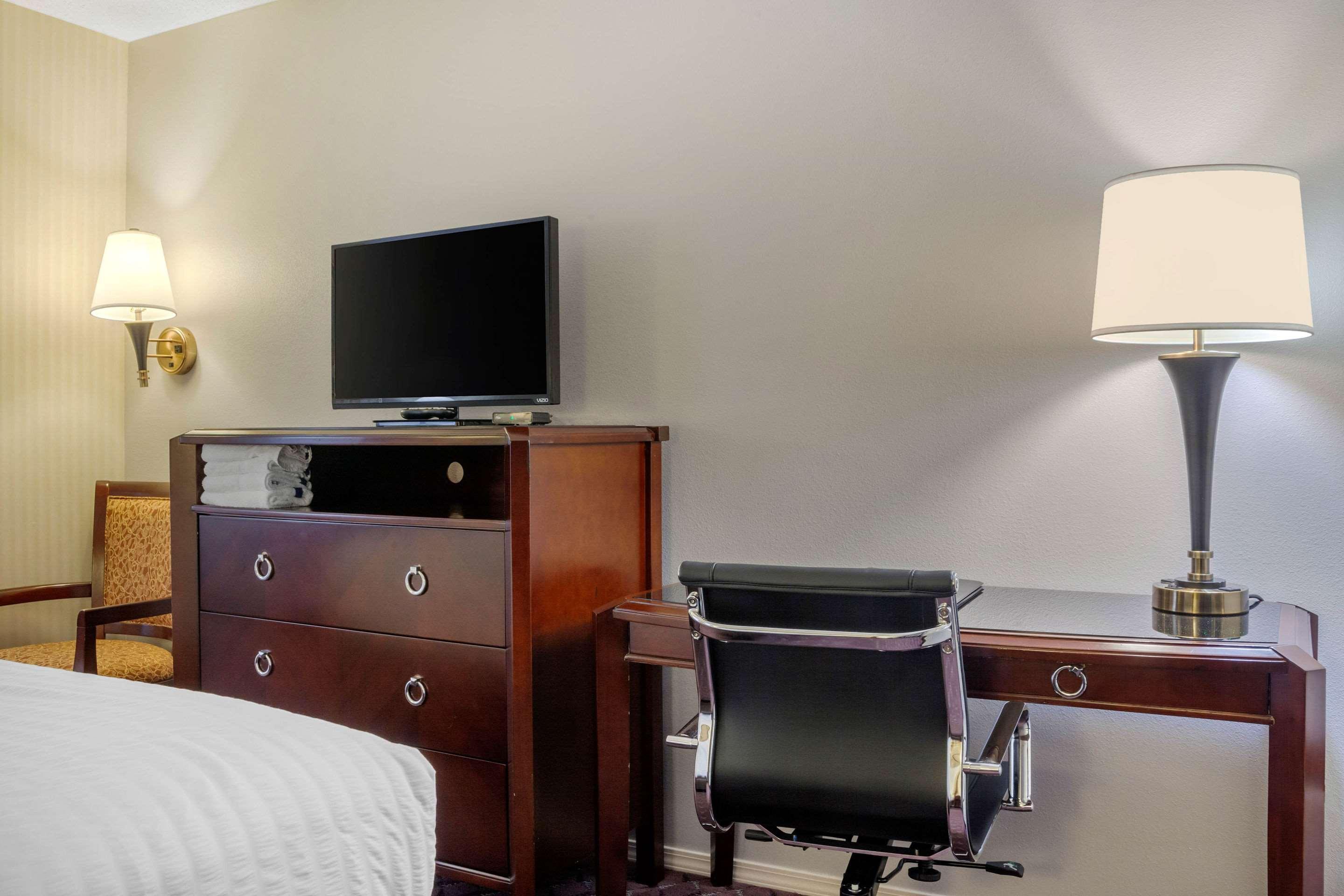 The Wisconsin Hotel & Conference Center Lake Delton Extérieur photo
