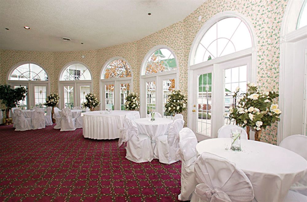 The Wisconsin Hotel & Conference Center Lake Delton Extérieur photo